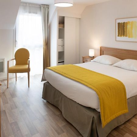Domitys Les Gavottes Aparthotel Quimper Exteriör bild